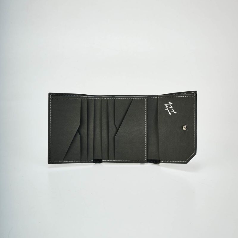 Corn Leather Graphic Trifold Wallet