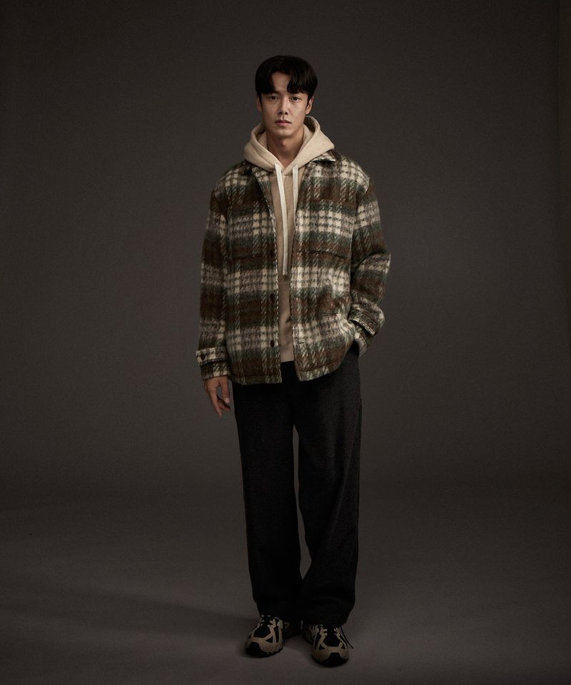 COZY HAIRY CHECK JACKET KHAKI