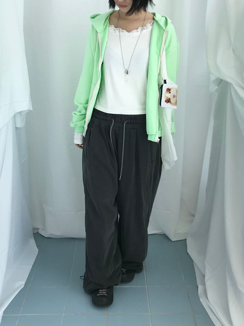 Clover Soft Loose Zip-Up