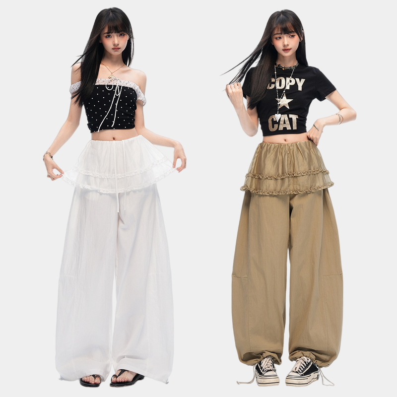 La mode MAQI（ラ モード マキ）の「レイヤードフリルディテール カーブドレッグカジュアルパンツ（パンツ）」
