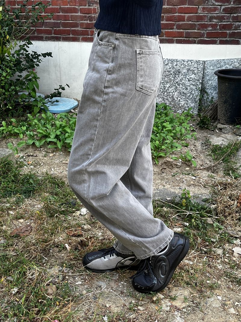 Slit puff point pants
