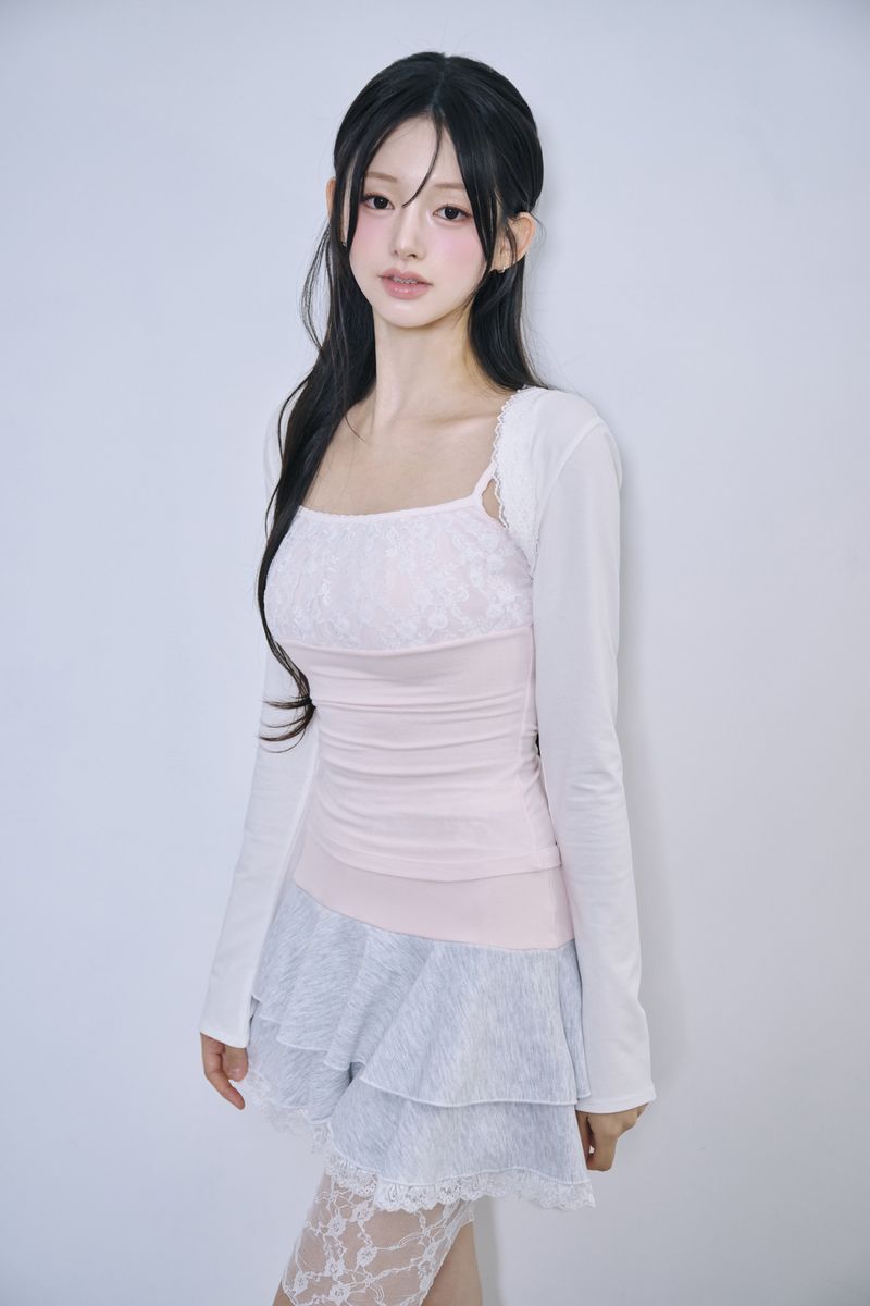 [MADE] Double-Lace Ruched Sleeveless Top