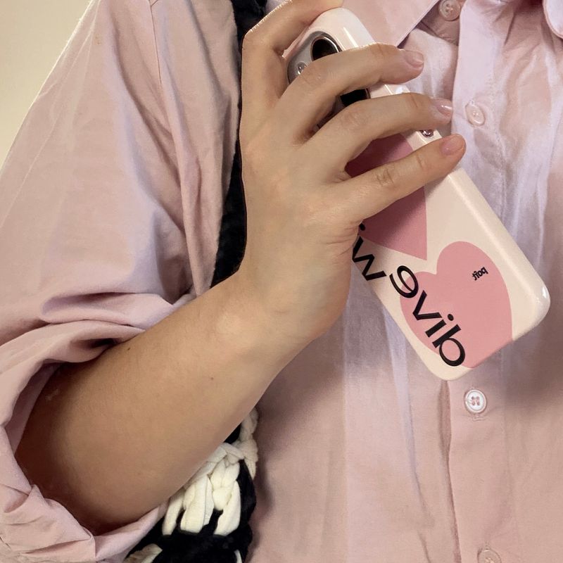 dive with you lettering case baby pink