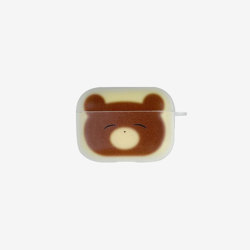 MHOM（モム）の「Airpods : Bear（Smartphone Accessories）」