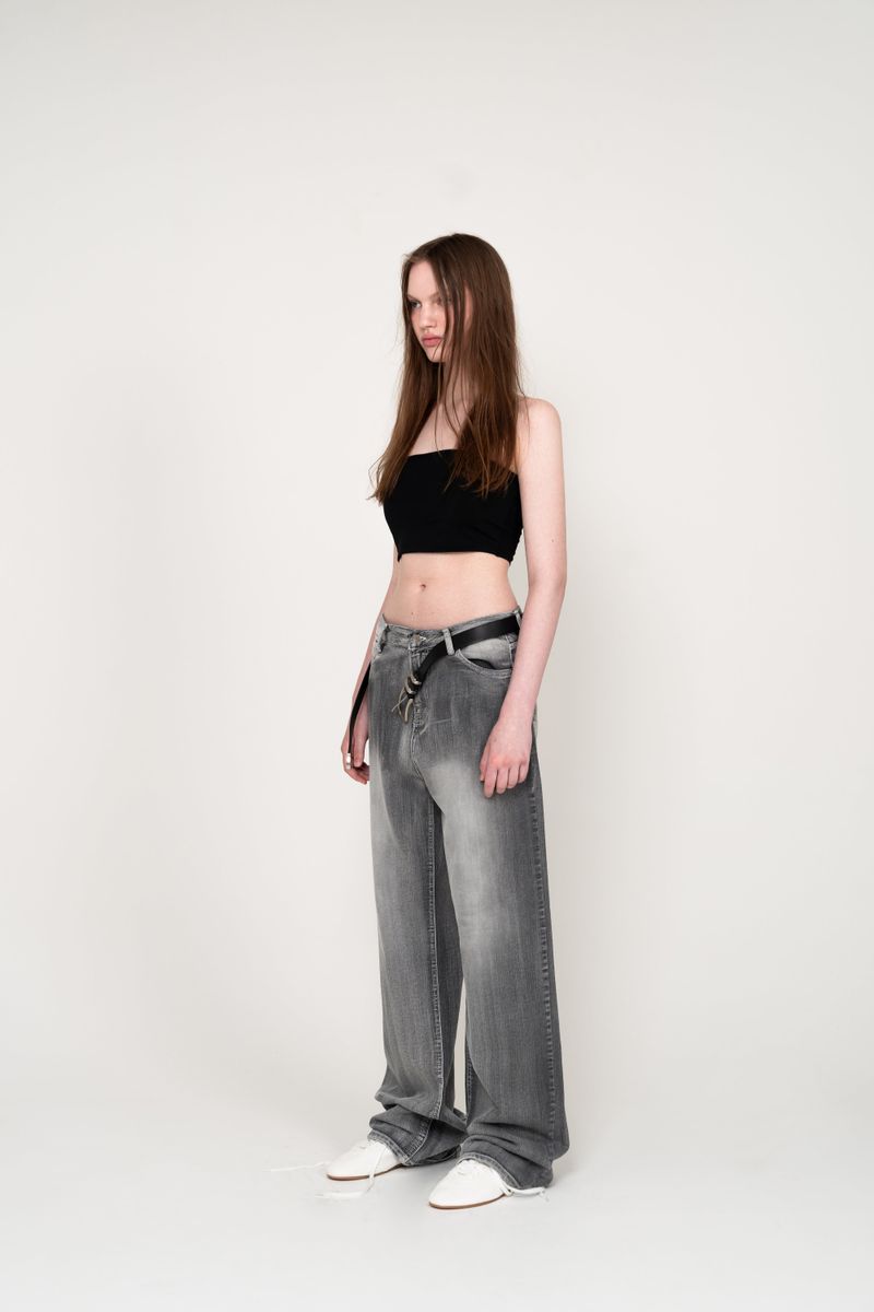 BACK-LINE WASHING DENIM JEANS (LIGHT GREY)