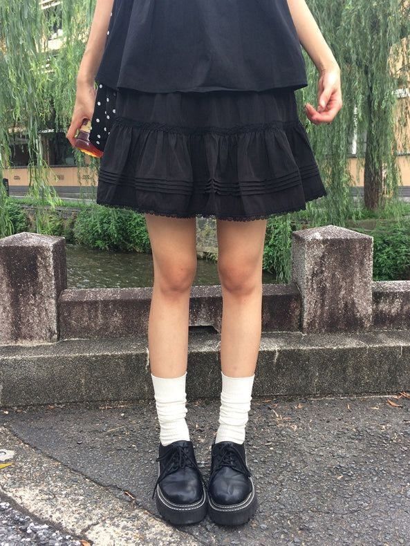 anyonemore（エニーワンモアー）の「Senri Lace Pintuck Banding Mini Skirt（Skirts）」