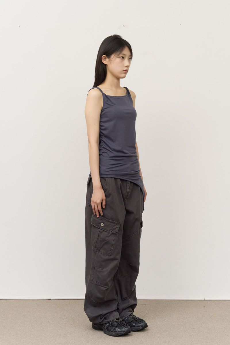 (W) Built Sleeveless