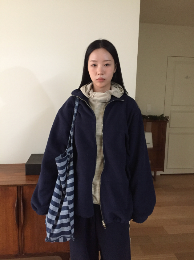 howu（ハウユ）の「ドゥーバーストリングロングフリースジャンパー（2c）（Jackets/Outerwear）」