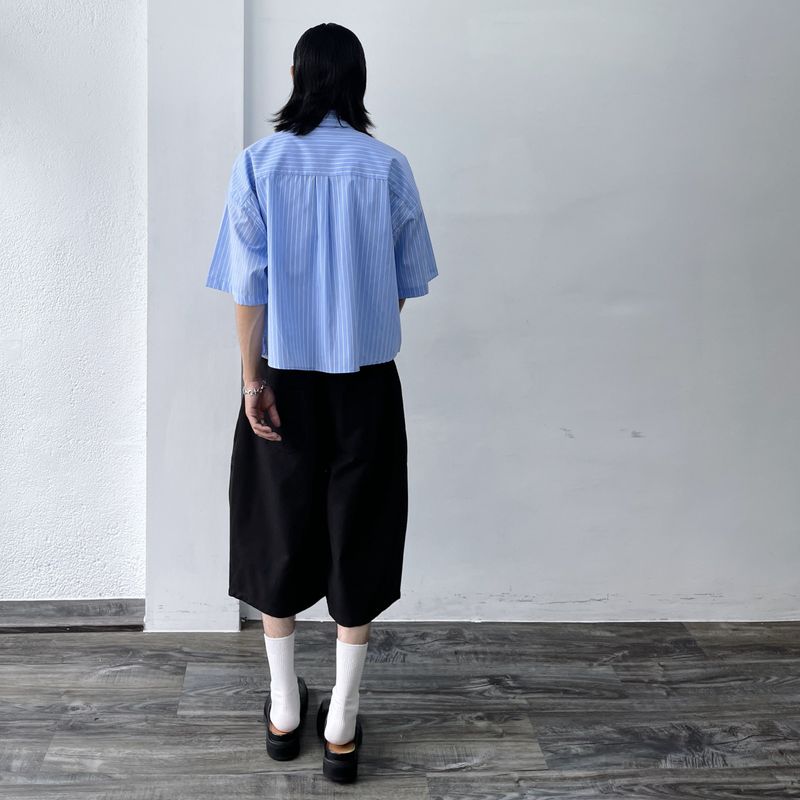 Horizontal Textured Short Shirt