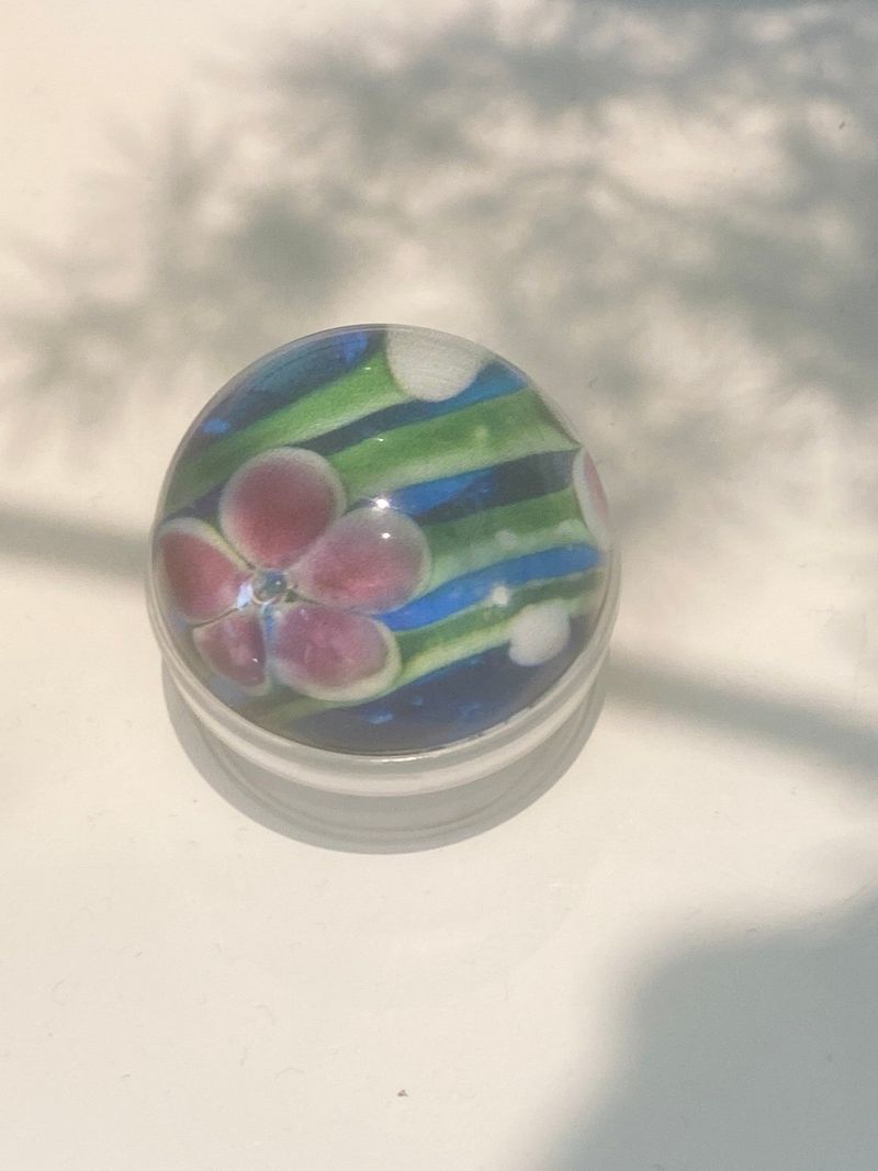 [hawaiian flower tok]