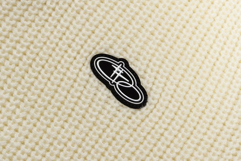 SPORTY LINE KNIT HALF ZIP UP
