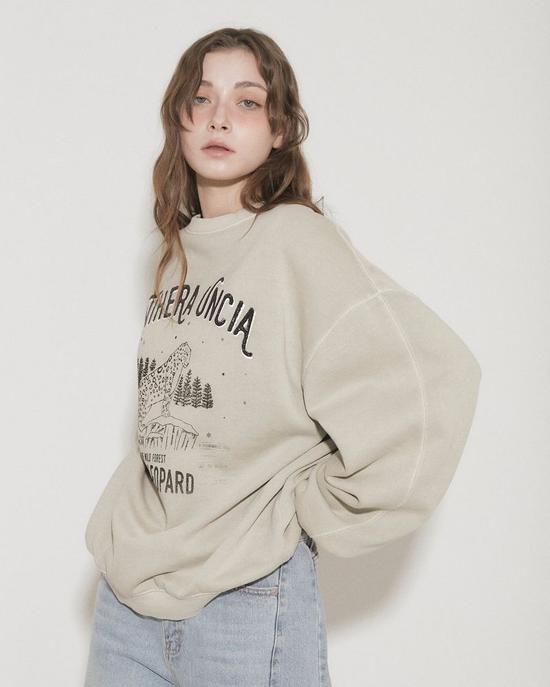 SNOW LEOPARD PRINT SWEATSHIRT [brushed] [BEIGE]