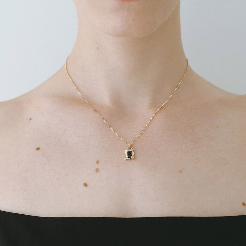 FLIT（フィリット）の「サンドデューンストーンネックレス (オニキス) (ゴールド)（アクセサリー）」