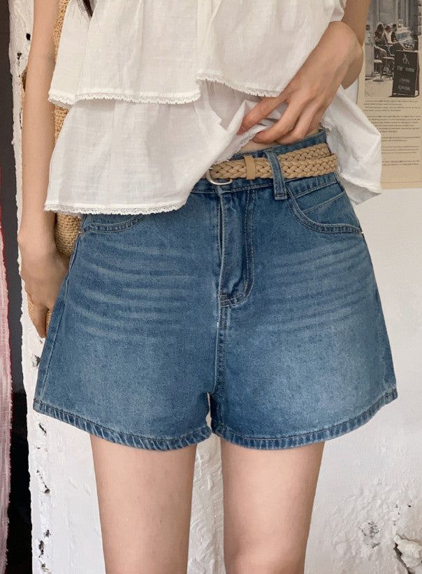 SHOPPERLAND(ショッパーランド)の「#Leona Denim Shorts + Twist Belt Set (2color)(Pants)」