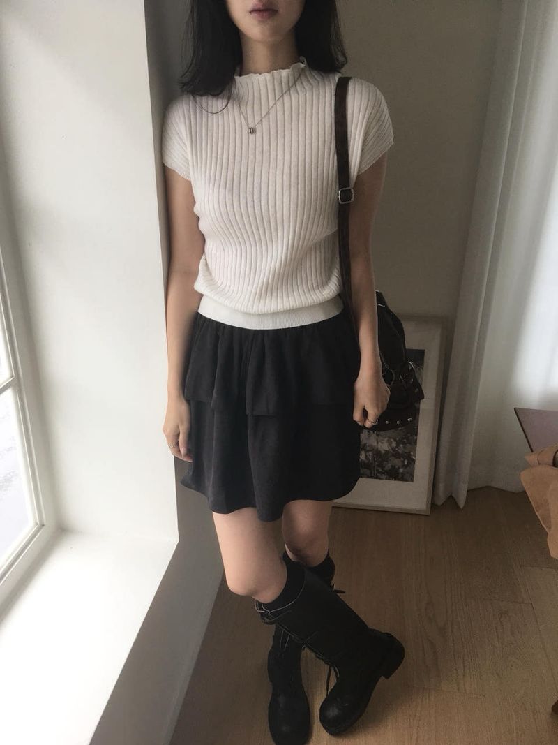 moroi（モロイ）の「suede flare skirt（Skirts）」