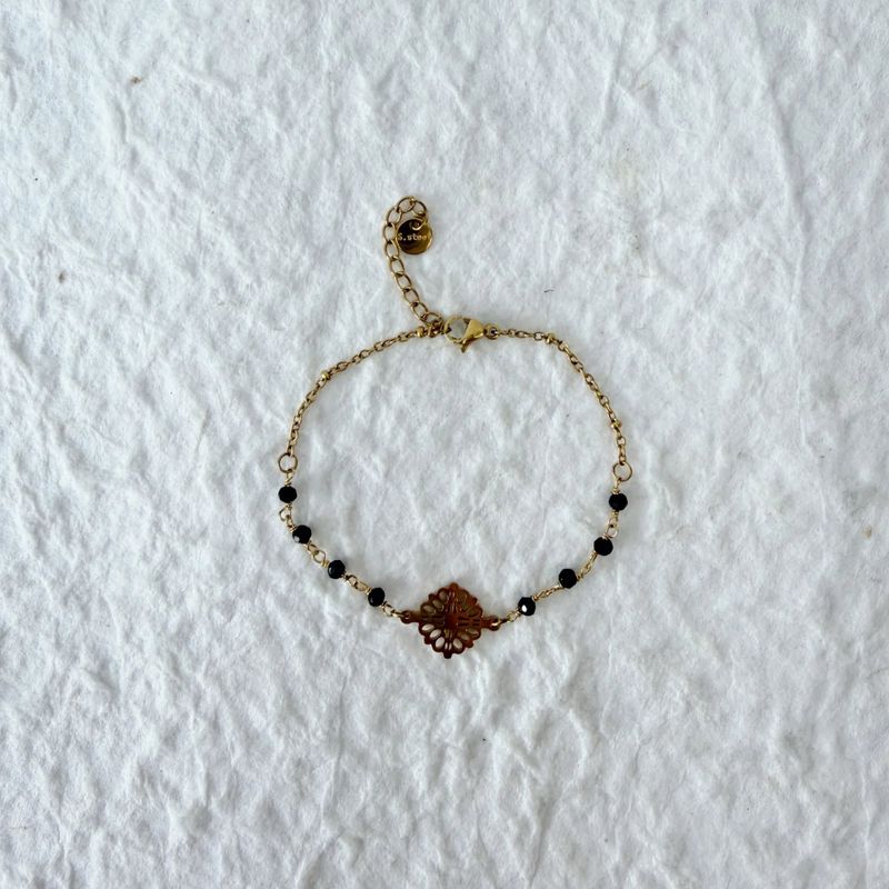 Onyx Floral Bracelet