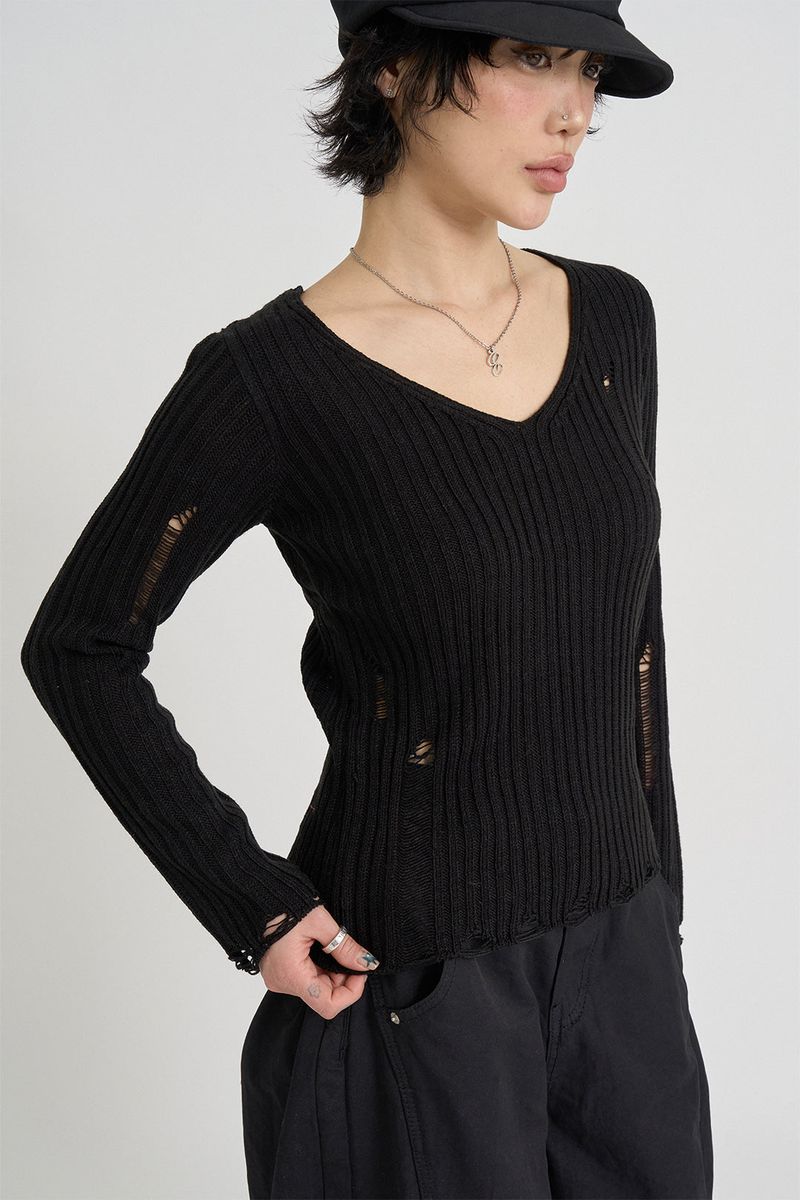Raucohouse（ラウコハウス）の「Destroy v-neck knit（Tops）」