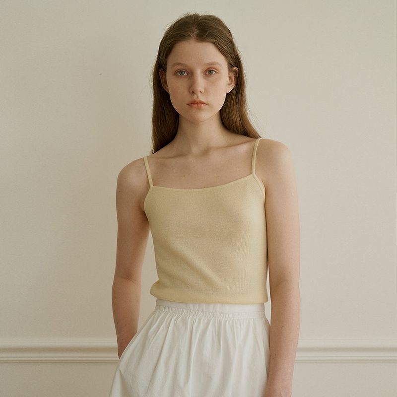 URAGO（ユラゴ）の「Sally knit set - Sleeveless（Tops）」