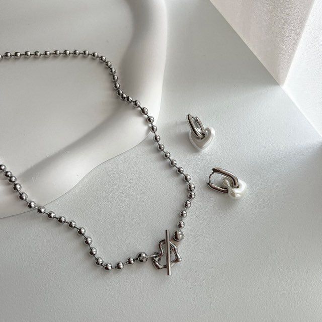 cho Ball Chain Heart Bold Daily Look Choker Short Necklace