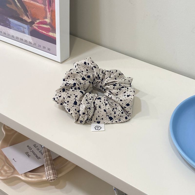 COOKIE&CREAM SCRUNCHIE