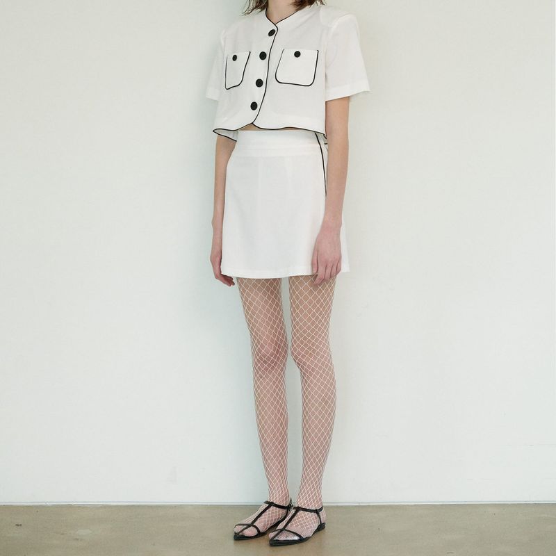 LINE MINI SKIRT, WHITE