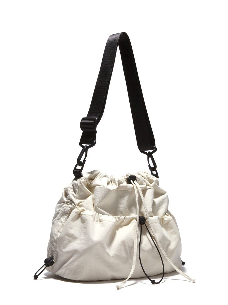 BUTDEEP(バットディープ)の「ESSENTIAL STRING LUCKY BAG-CREAM(Bags)」