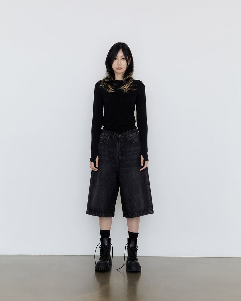 Ghost Rain - MOD8 shorts