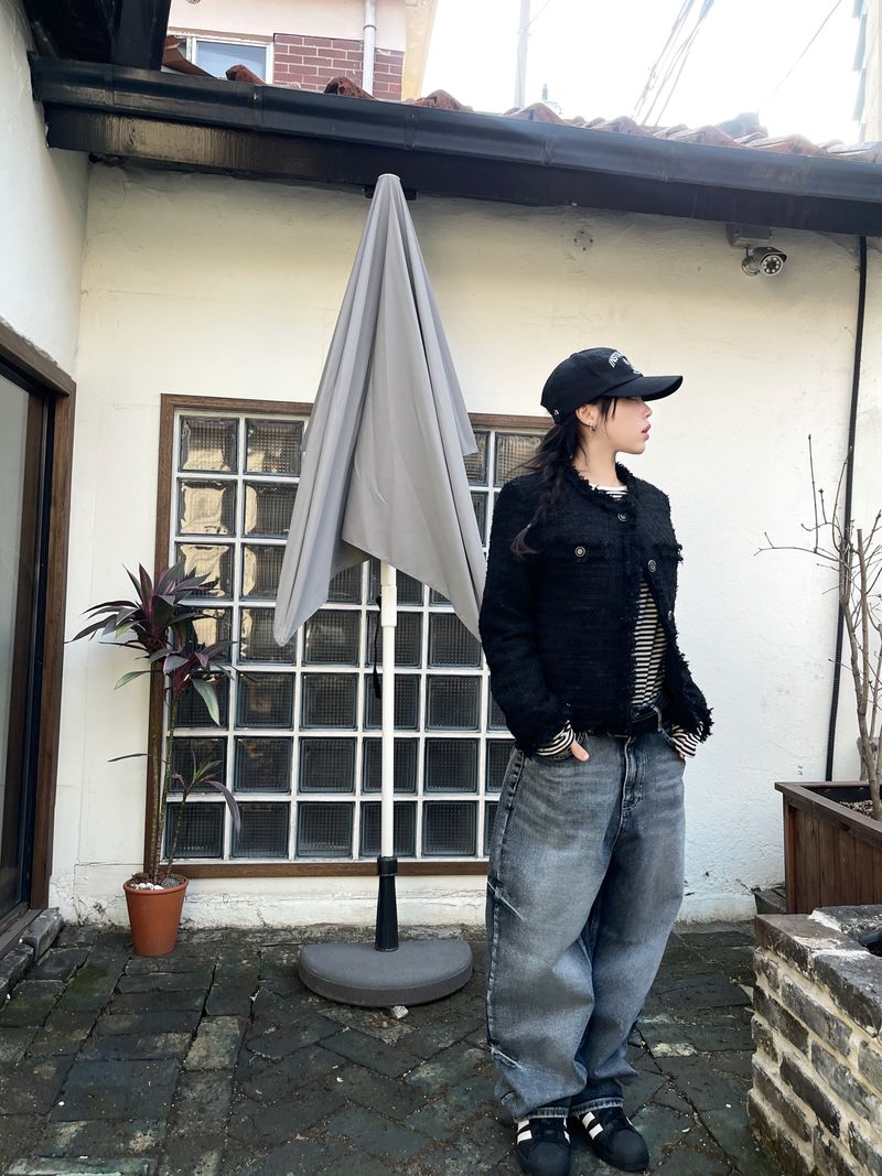 Round pocket tweed jacket