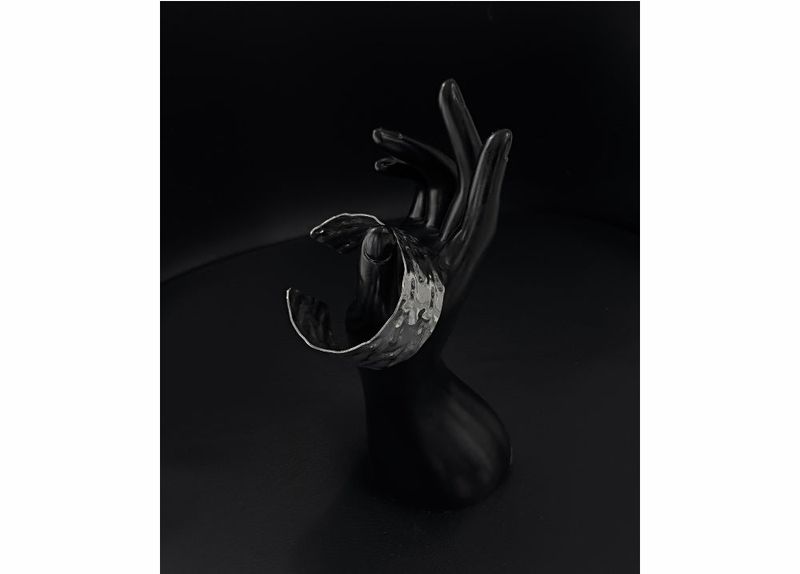 crushed edge metal bangle