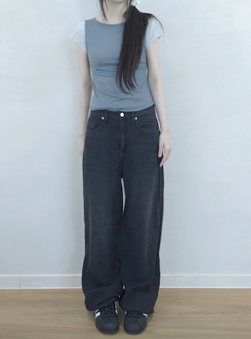 black wide pants