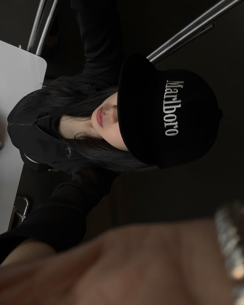 Marlboro corduroy cap