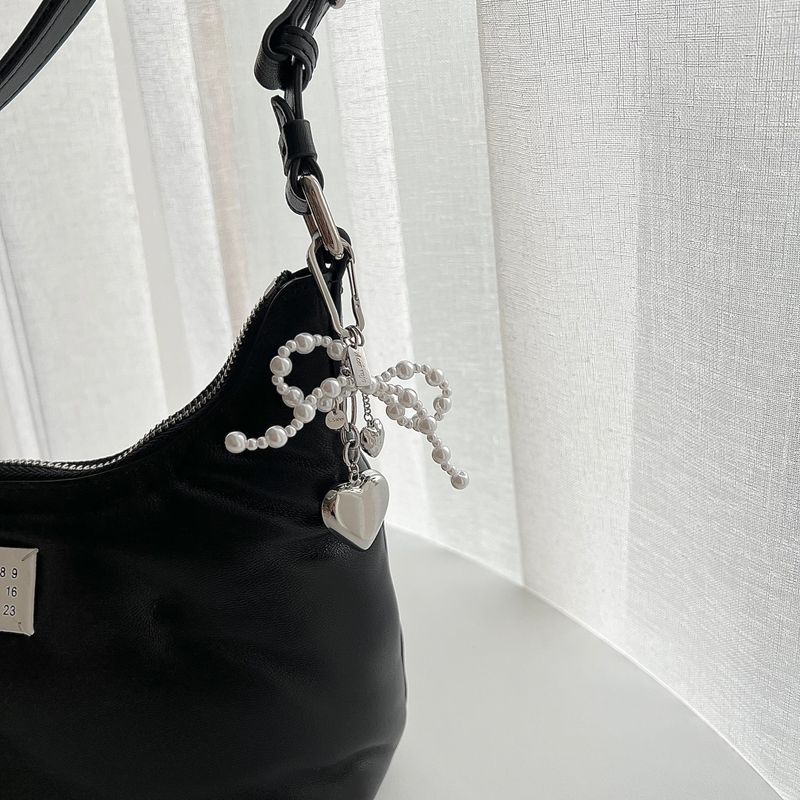 rop Ballet Core Keyring Stainless Steel Titanium Pearl Ribbon Big Heart AirPods Buzz Keyring Keyring