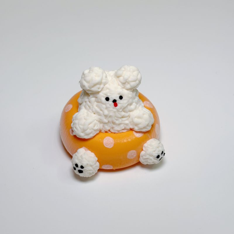 MYLITTLEDOGGG（マイリトルドッグ）の「オレンジうきわわんちゃんのオブジェ（トイ/キーホルダー）」