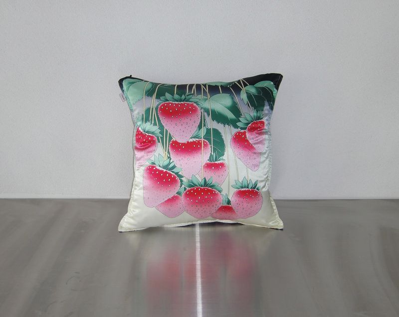 strawberry cushion cover