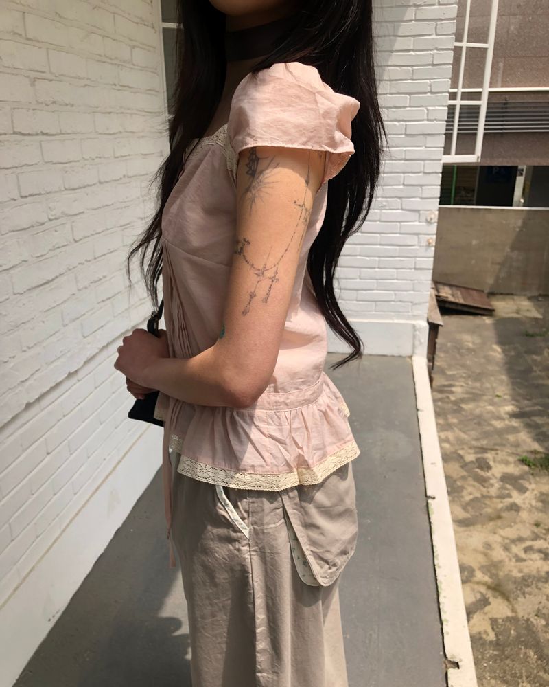 Eirin Frill Sleeveless Blouse