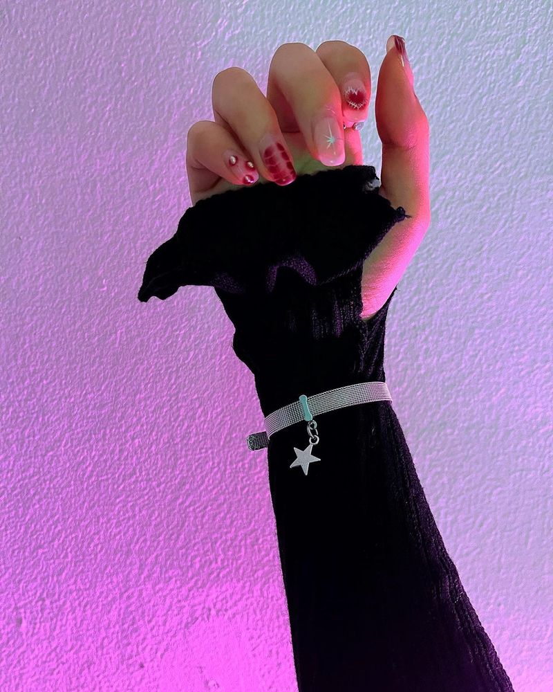 [aespa Giselle/Verivery Kangmin/Sevenus Heejae/YENA] Silver star belt bracelet