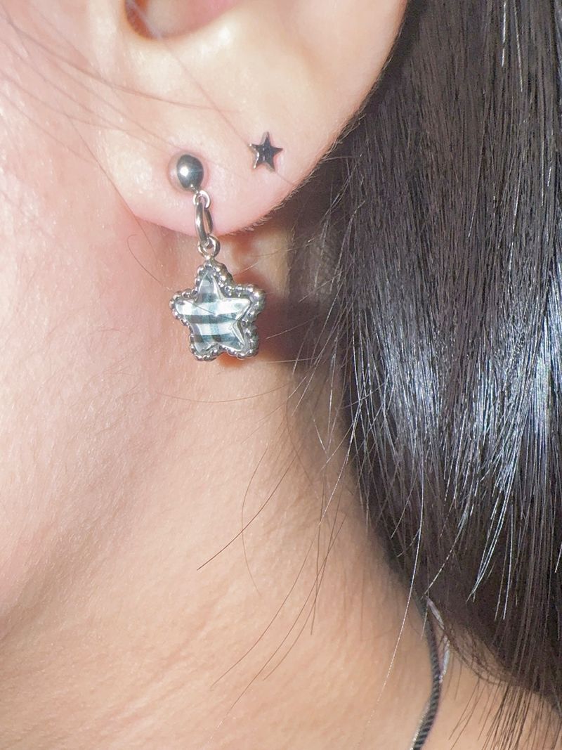 Black check star earring