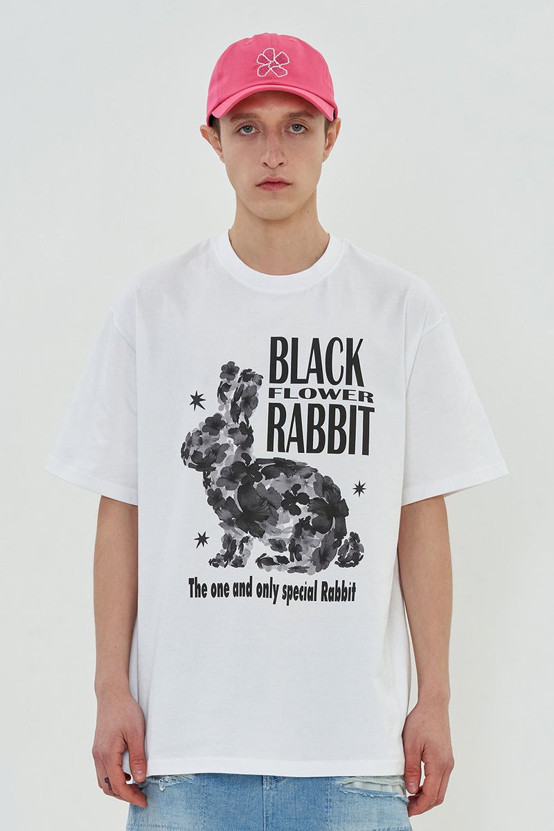UNALLOYED（アナロイド）の「BLACK RABBIT T SHIRT（Tops）」