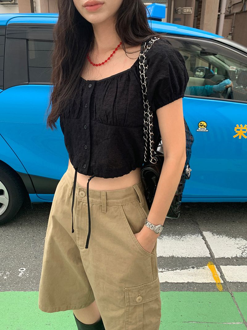 [MADE] CAROT FLOWER PUNCHING CROP BLOUSE