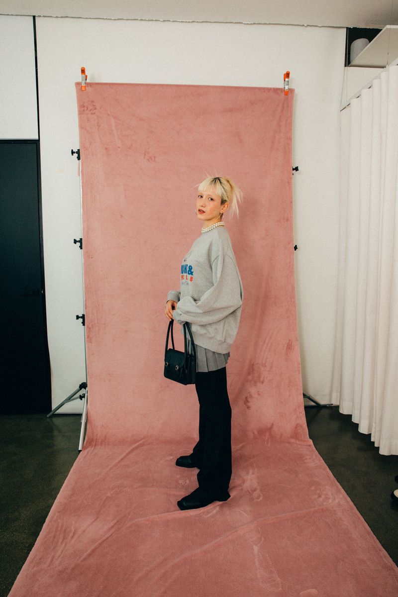 VINTAGE GRAY SWEATSHIRT