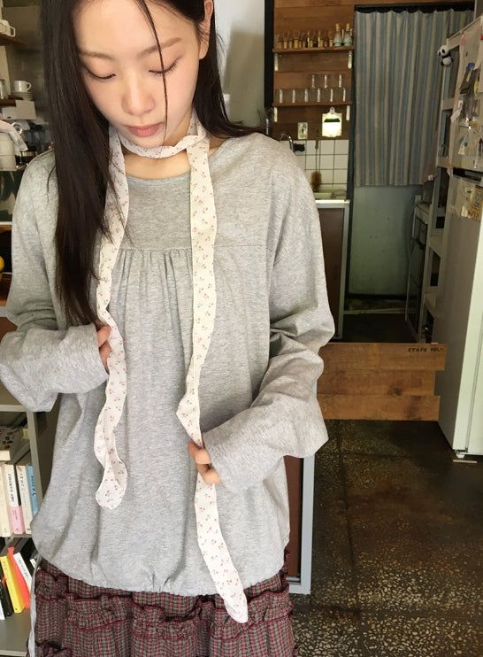 Raneehi Shirring Ribbon Long Sleeve Tee