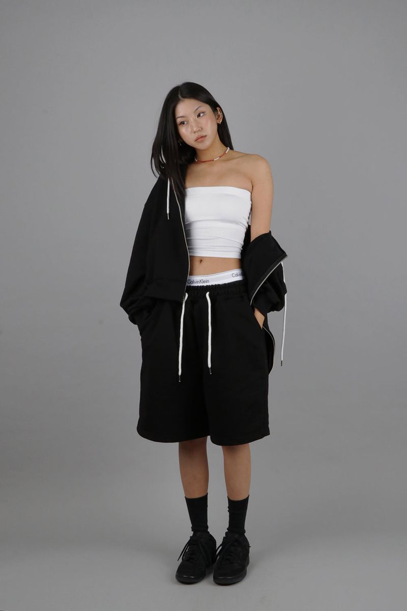 KEVIN OVER-FIT BERMUDA SHORTS