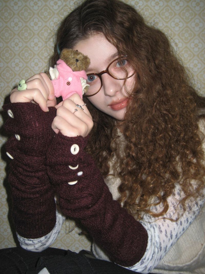 [Hand] Fuzzy button warmer (Purple)