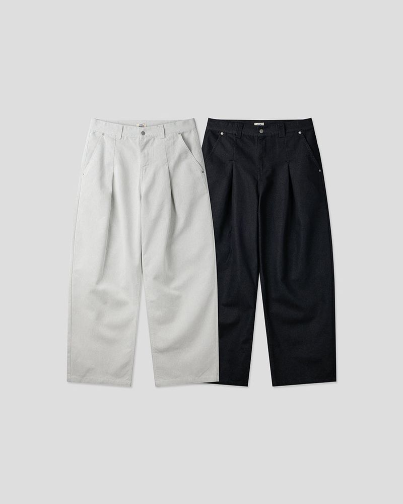 Barel Two Tuck Denim Pants