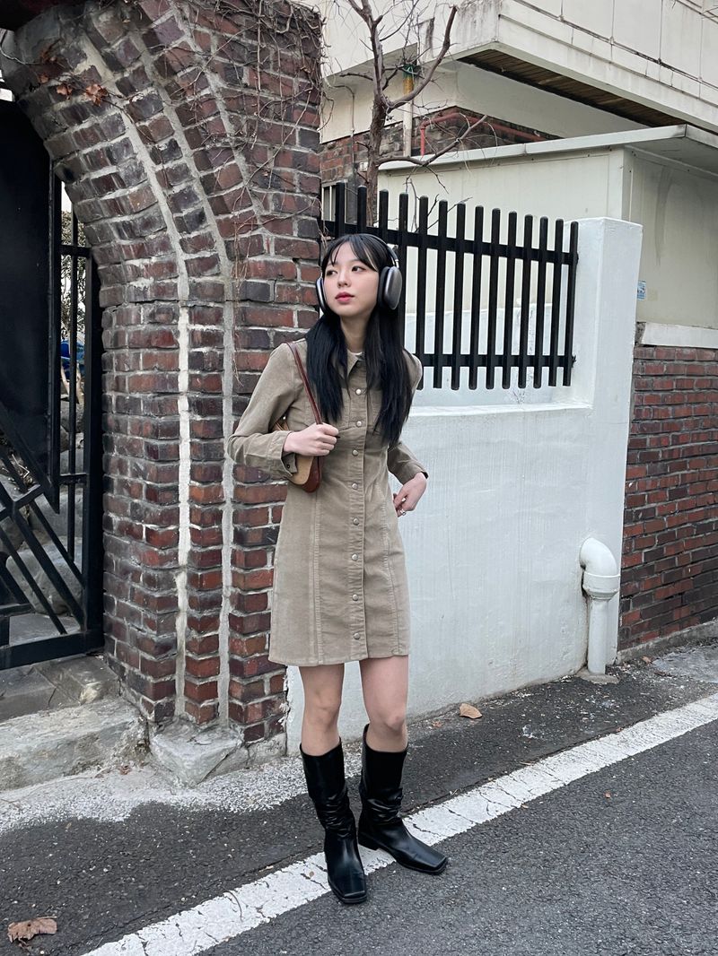 Square wrinkle middle boots 