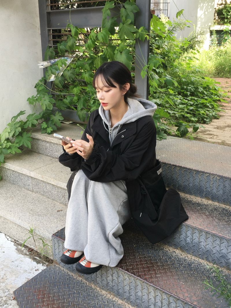 Holly Over Long Field Jacket (3c)