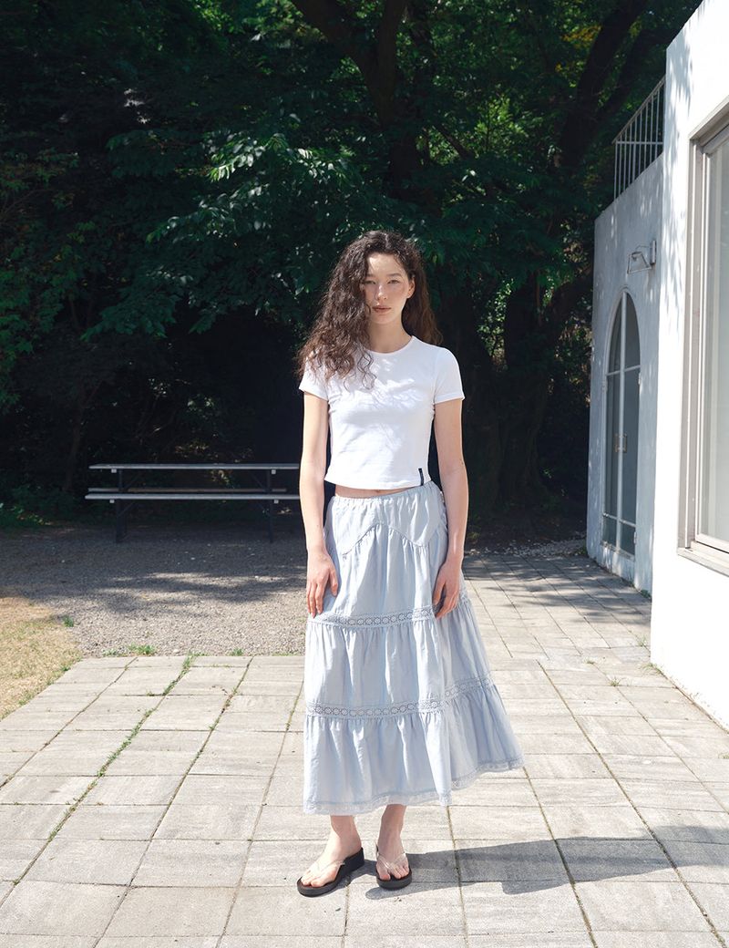 ORIGHH(オライ)の「Floral Lace Tiered Skirt_Blue Grey(Skirts)」