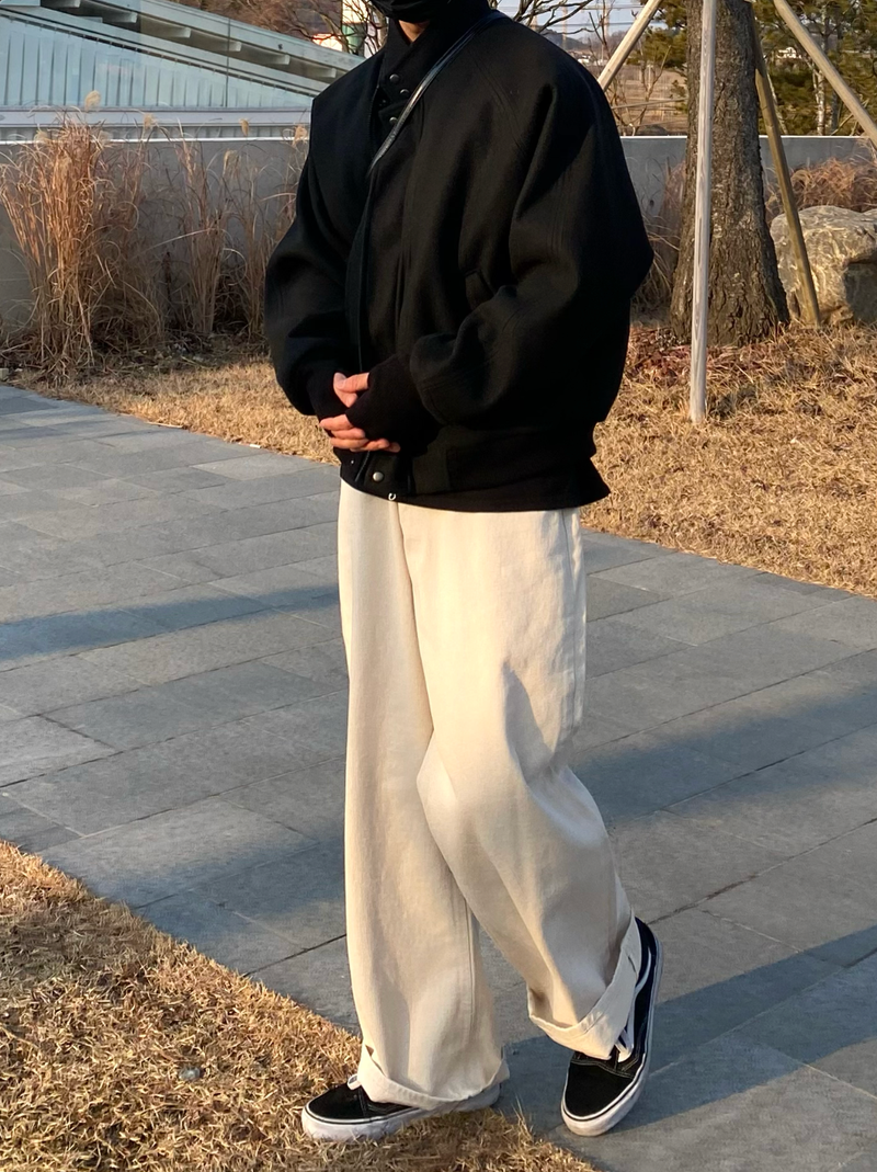 Ivory balloon wide pants