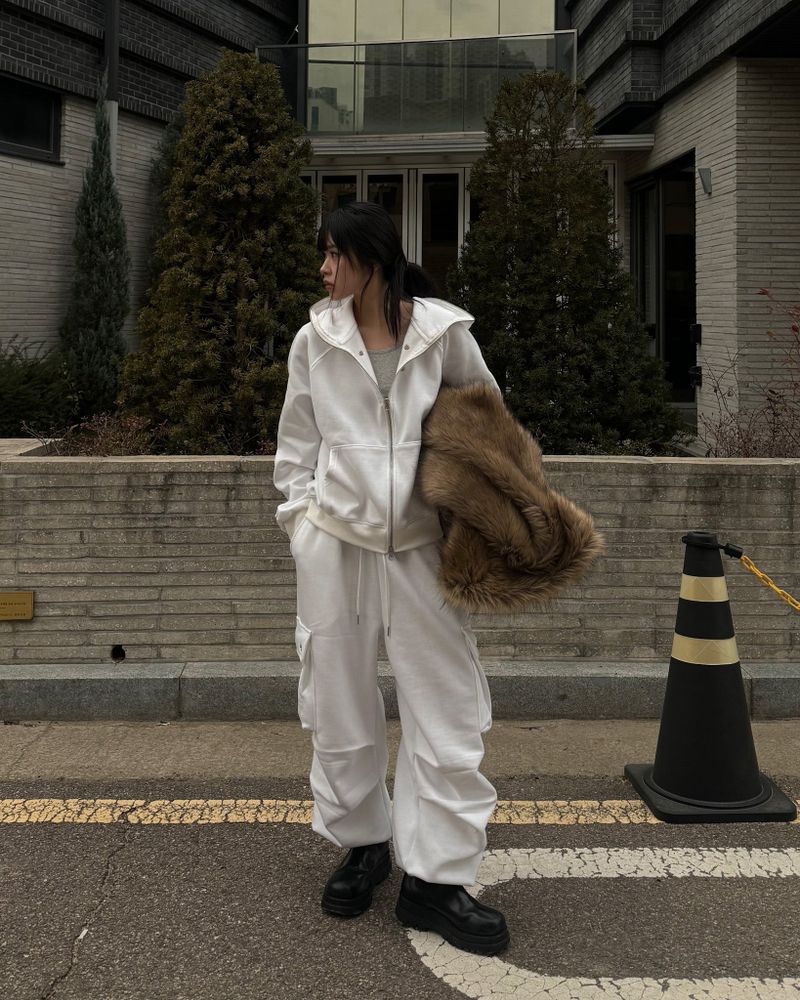 Eyelet full hoodie zip up
