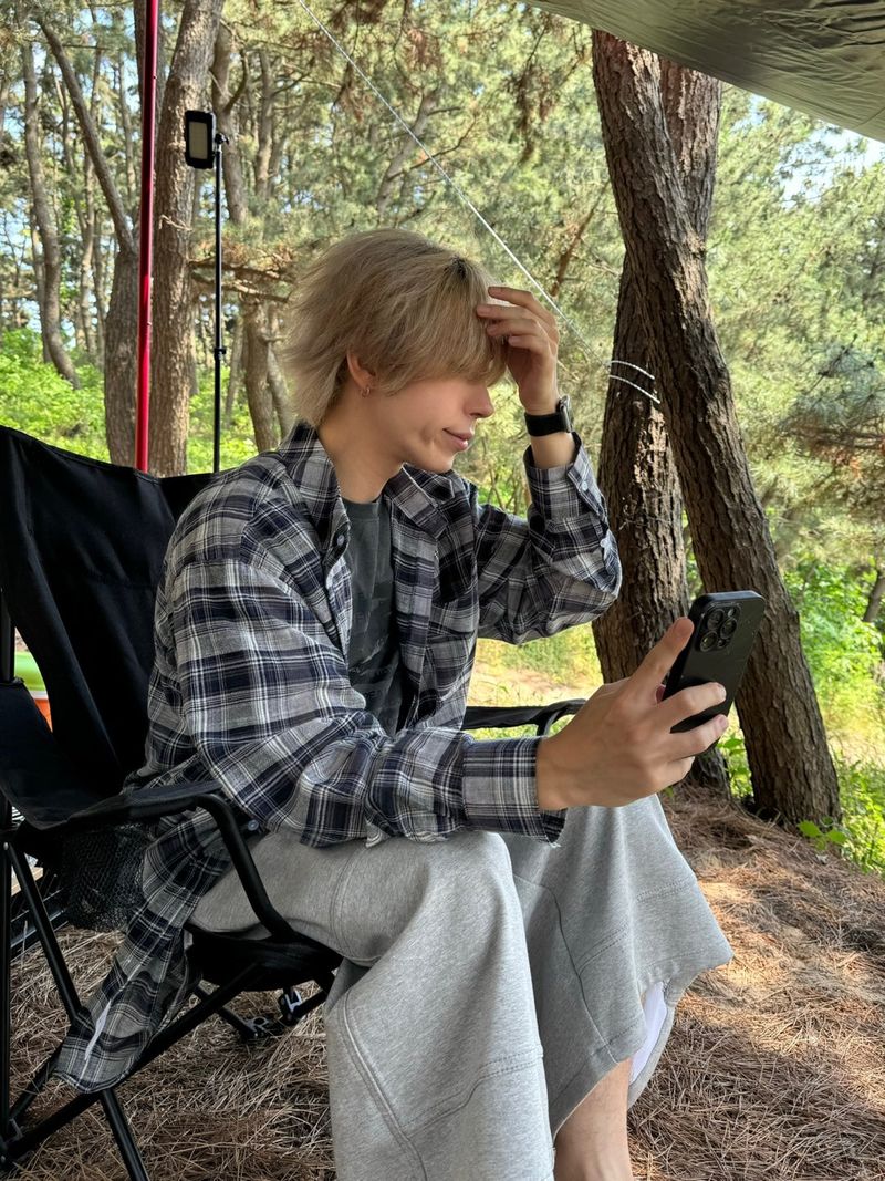 UNAIDUN(アネイダン)の「Seersucker linen long sleeve checkered shirt 2C(Tops)」